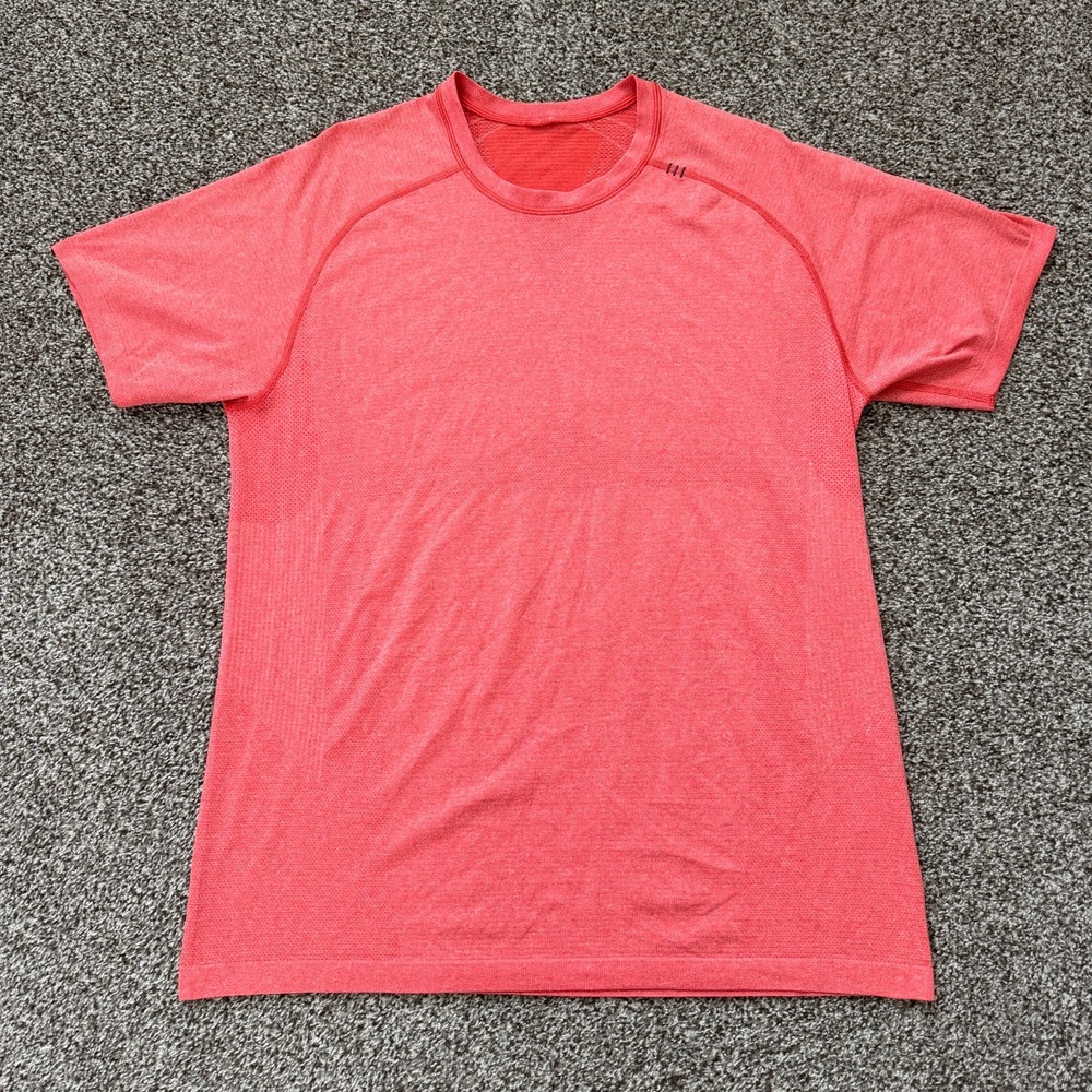 Lululemon Shirt Men's Large Pink Metal Vent Tech 2.0 Gym Running Training